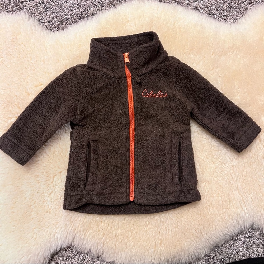 Cabela’s 6month fleece jacket